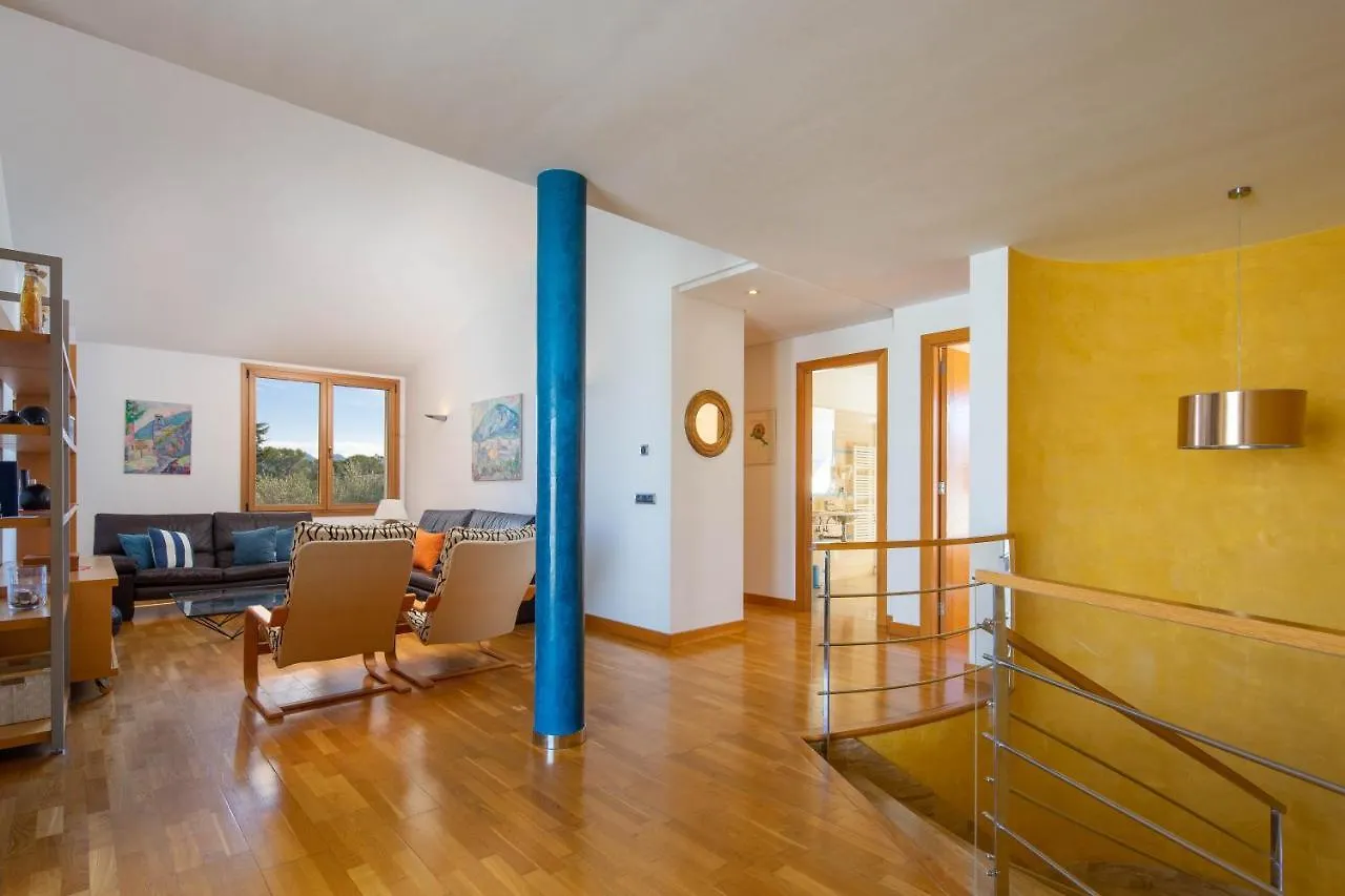 Villa Can Monxo By Sunvillas Mallorca Pollenca Spain