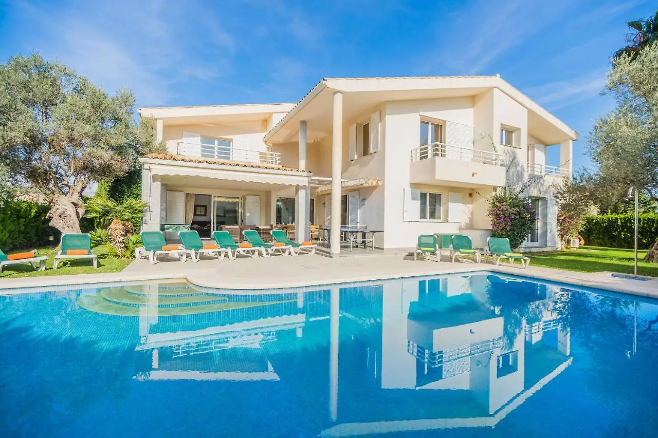 Villa Can Monxo By Sunvillas Mallorca Pollenca
