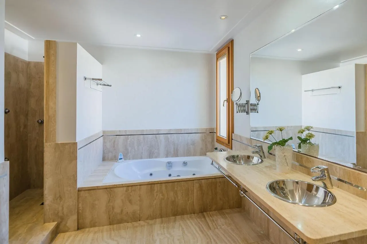 Villa Can Monxo By Sunvillas Mallorca Pollenca